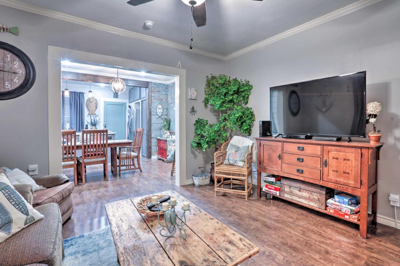 Historic Galveston Home Walkable Neighborhood! Exterior photo
